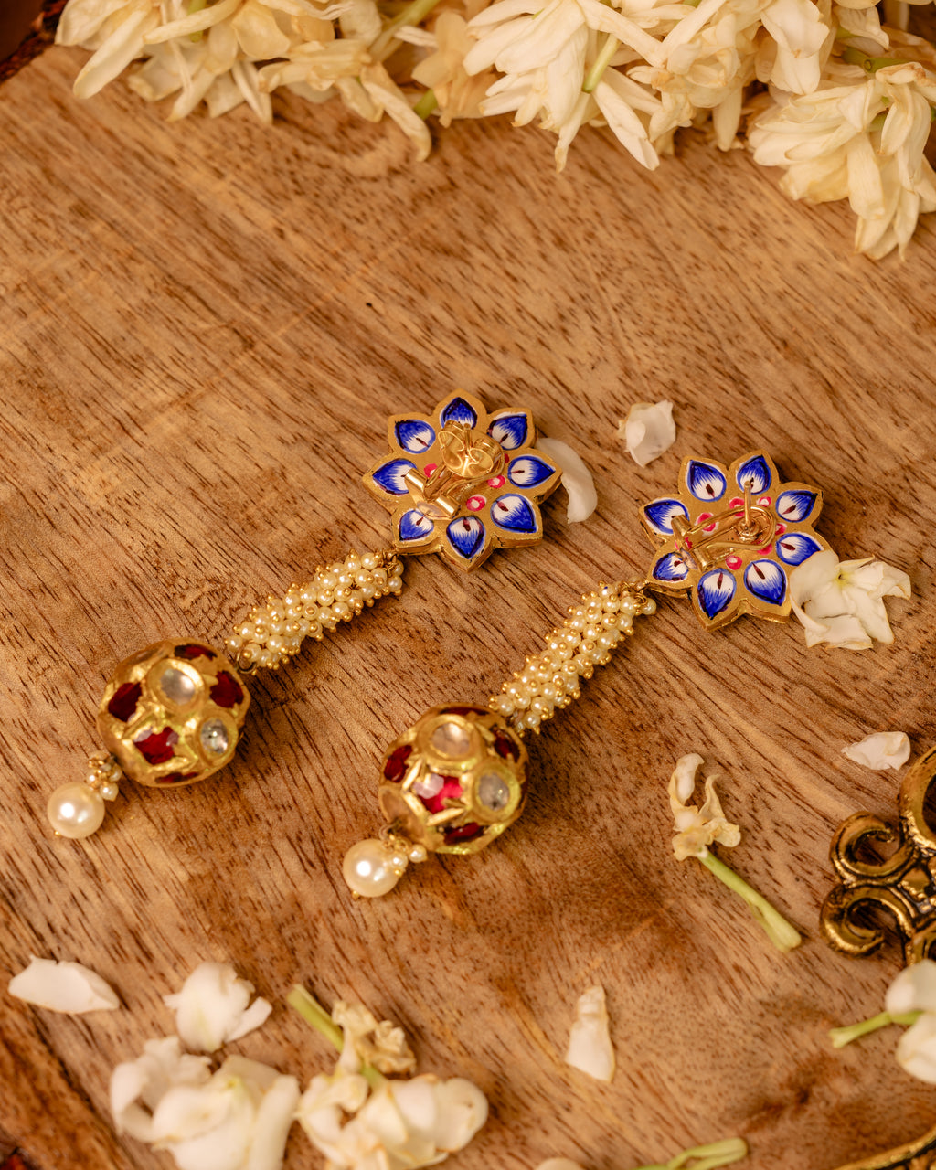 Meher Kundan Danglers