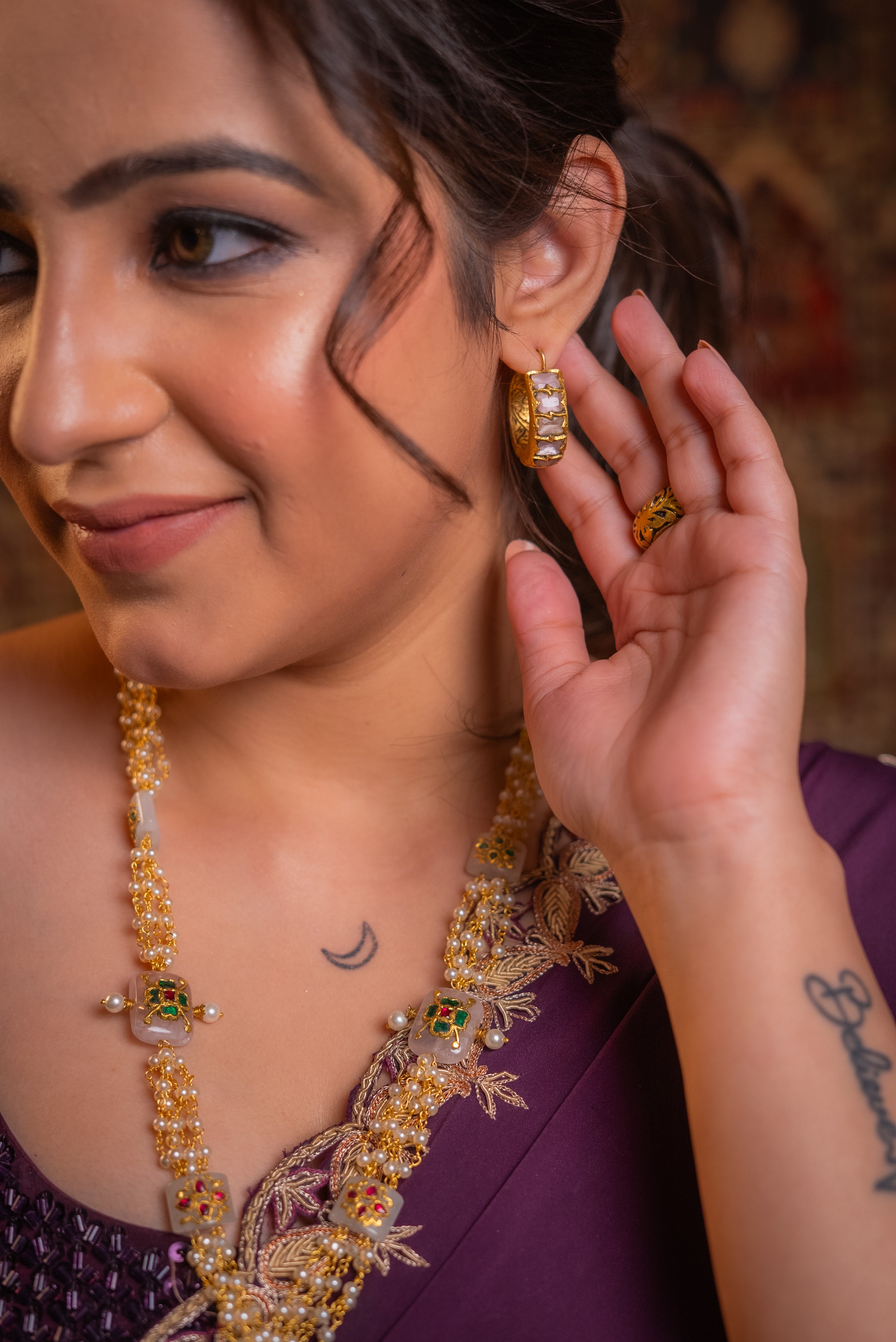 REVERSIBLE HOOPS