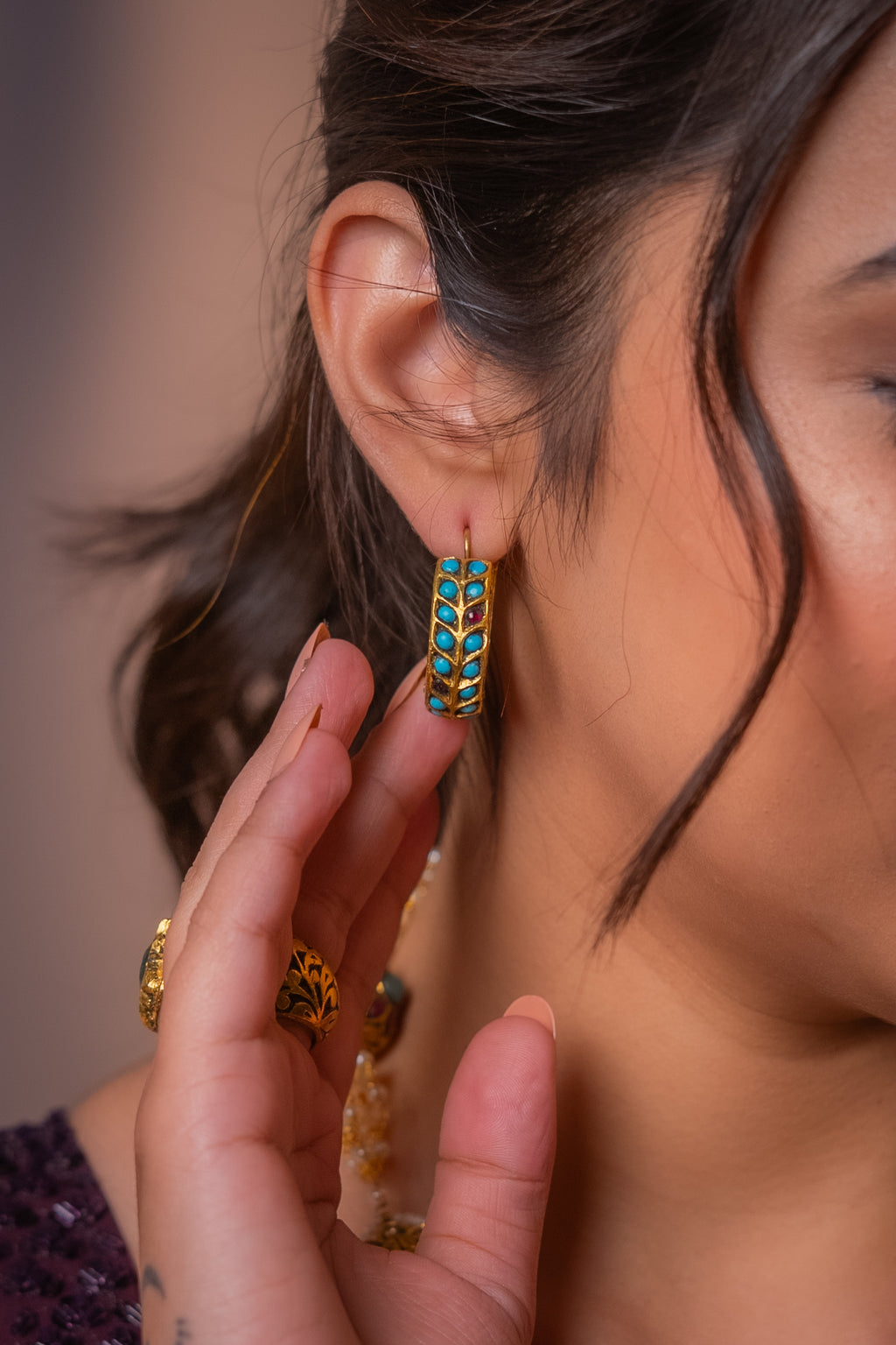 BLUE TOURQUISE HOOPS