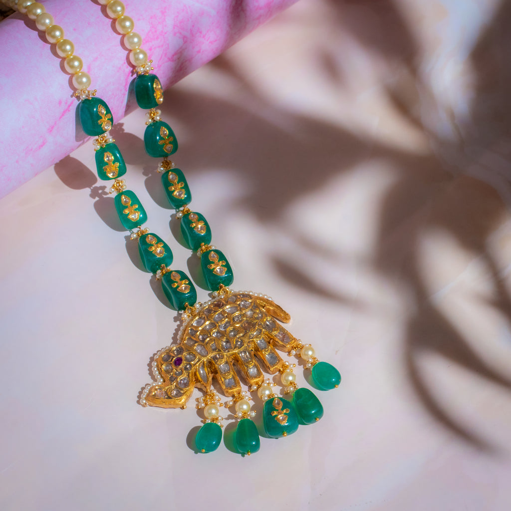 REGAL GREEN TRUNK NECKLACE