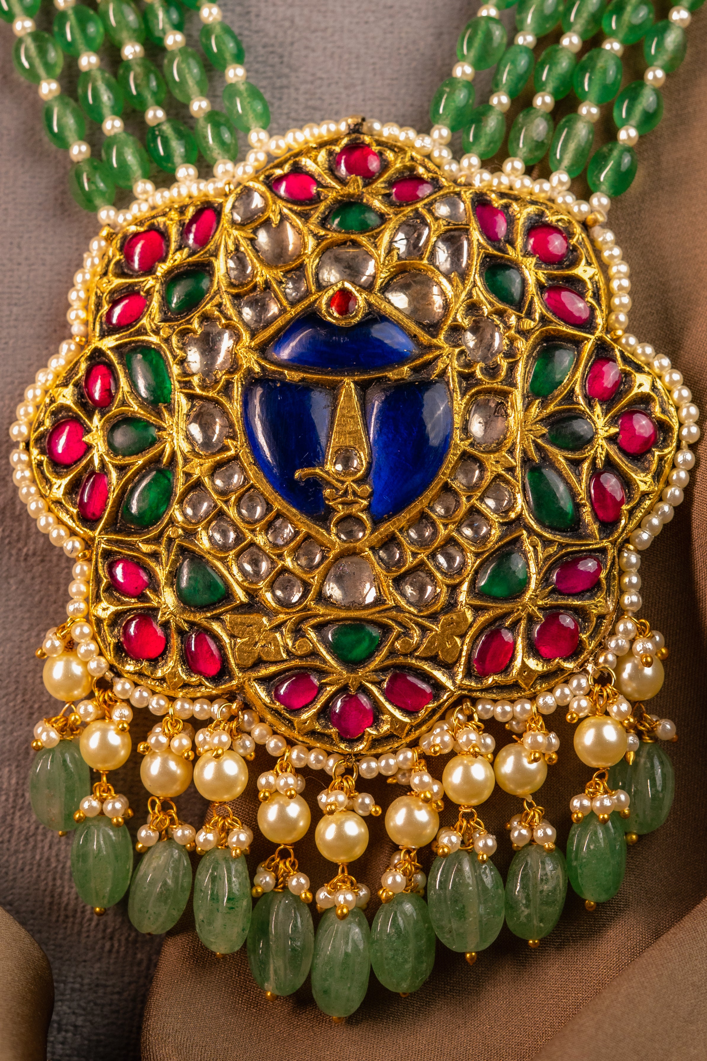 SHRINATH JI EMERALD GLORY NECKLACE