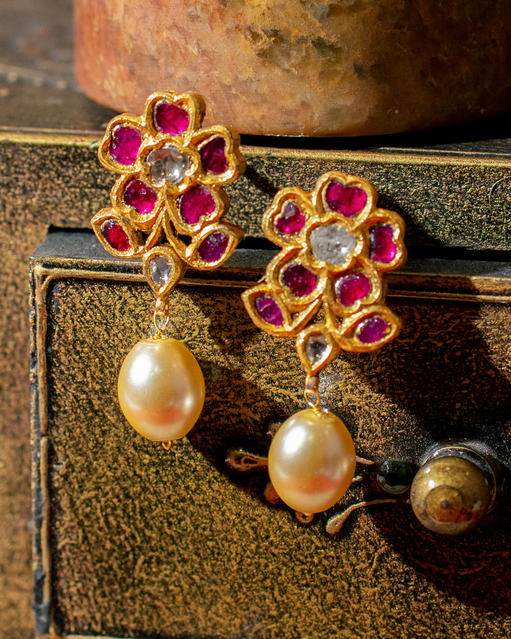 HERITAGE BLOOM EARRINGS