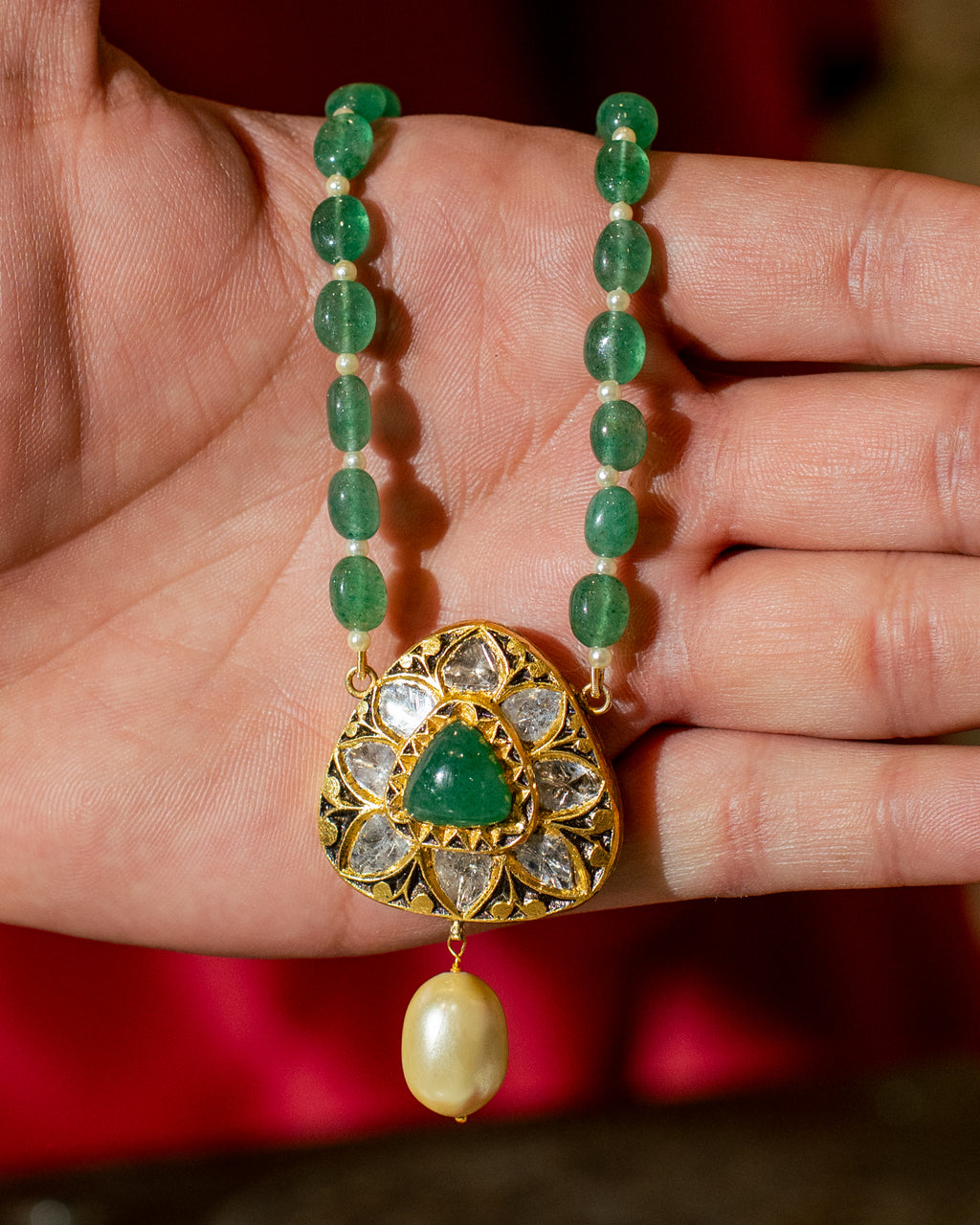 EMERALD NOOR PENDANT