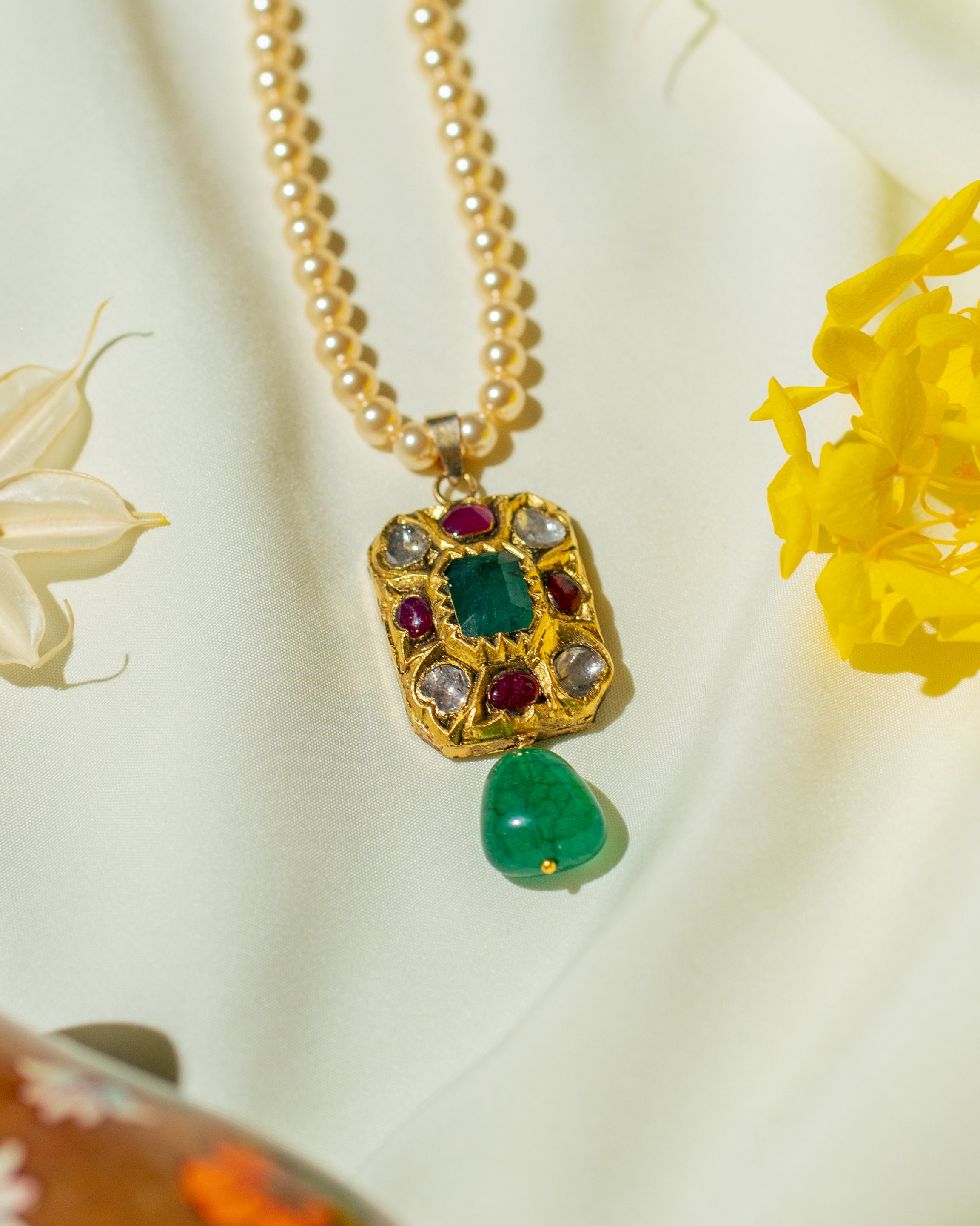 AURUM RUBY PANNA GRACE PENDANT