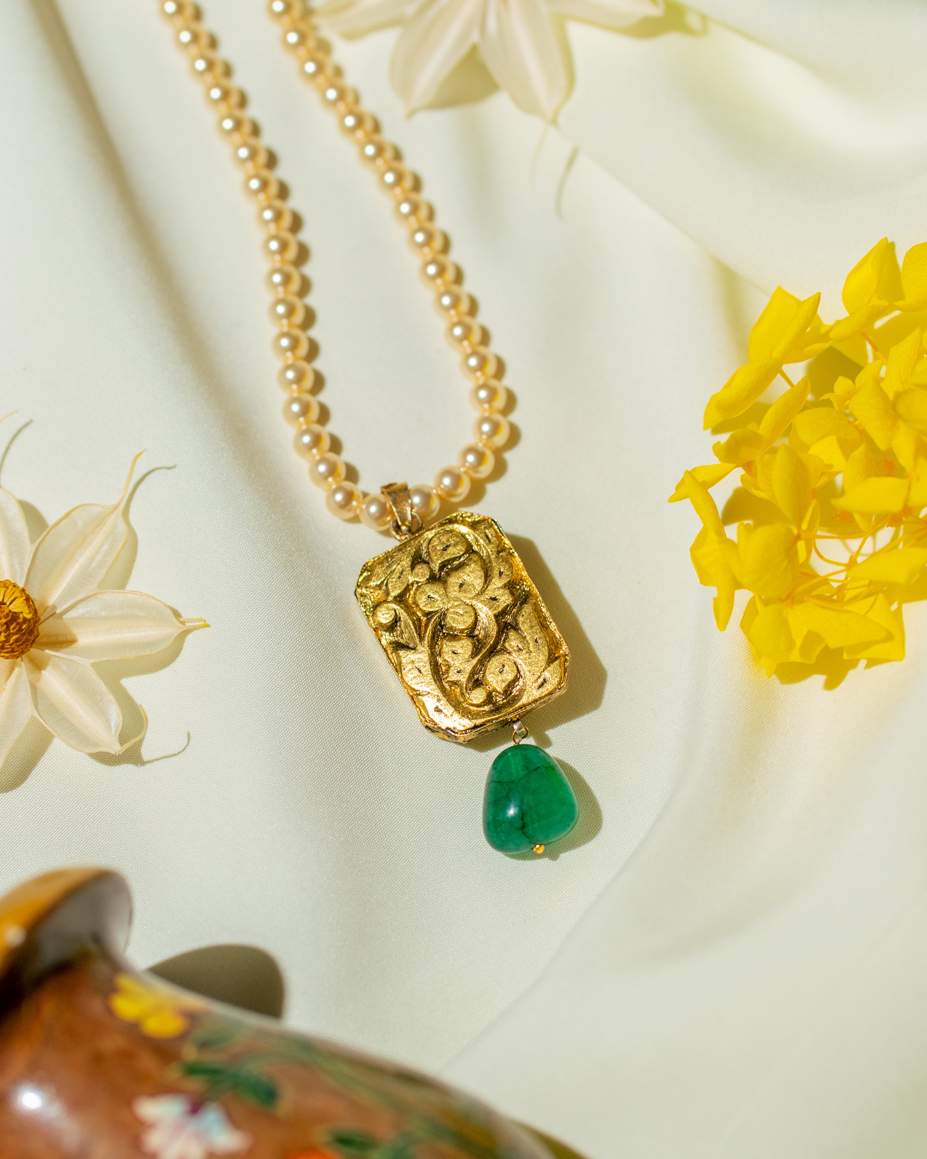AURUM RUBY PANNA GRACE PENDANT