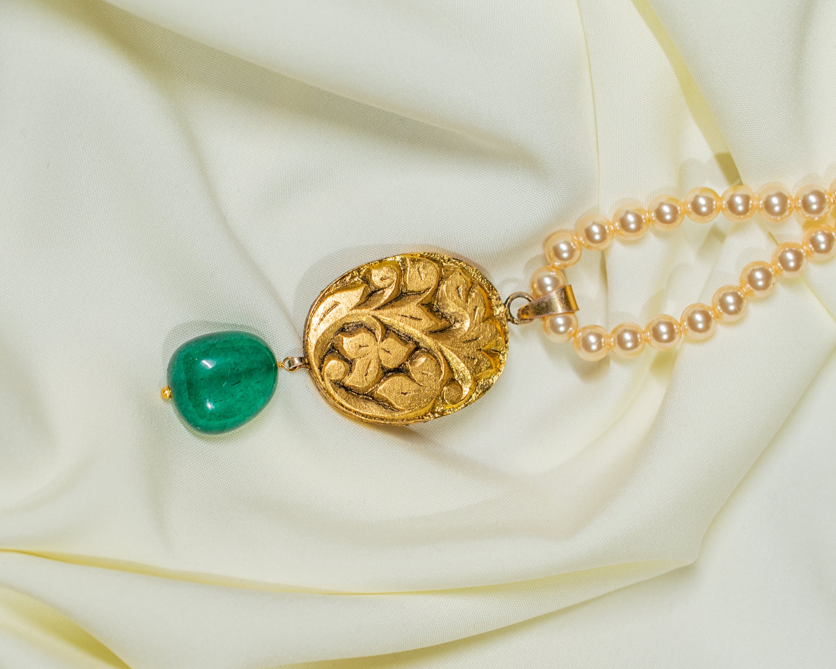 RANG MAHAL NAVRATAN PENDANT